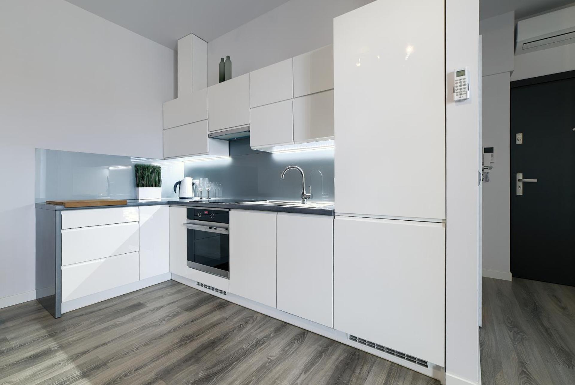 Gris Apartment Poznan Bagian luar foto